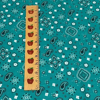 Fabric Cotton Quilt Green White Paisley Bandana Holiday Xmas 1 Yard x 44" - Image 1 of 4