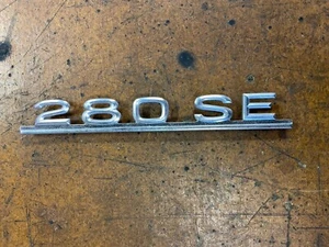 Emblema maletero mercedes-benz w116 280 se 1168171015 a1168171015 - Imagen 1 de 4