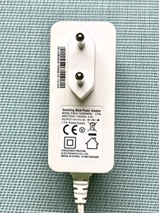 Netzteil / AC/DC Adapter Output 12V Gleichstrom 2,5A - Bild 1 von 12
