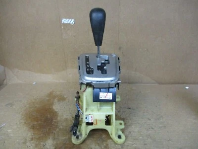 14 15 16 17 Mitsubishi Mirage transmisión automática palanca de cambios Foto 1 de 4