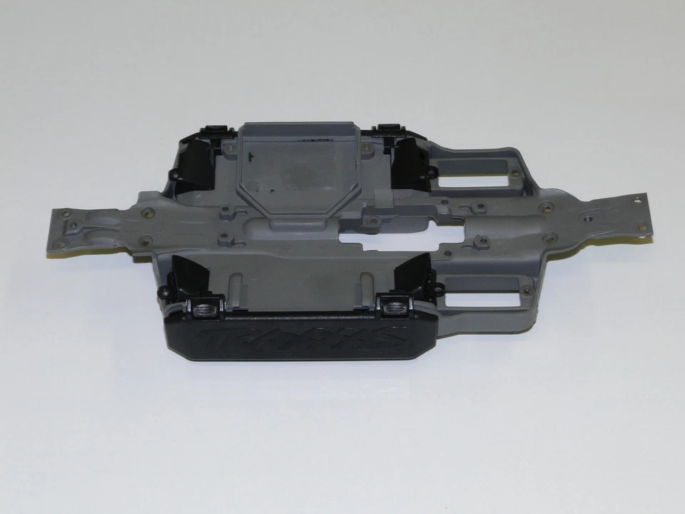 NEW TRAXXAS 1/16 SLASH Chassis E-REVO RD5 - Image 1 of 1