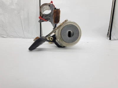 GENUINO TOYOTA CAMRY 2000-2001 INTERRUPTOR DE ENCENDIDO DE DIRECCIÓN BLOQUEO CON MONTAJE DE LLAVE OEM Foto 1 de 4