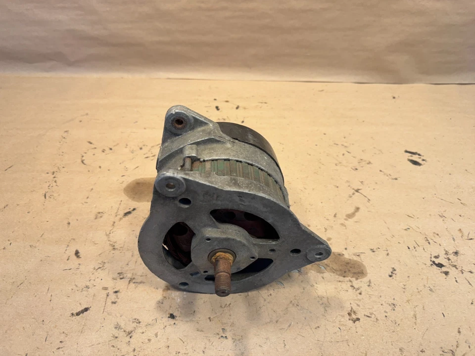 Оригинальный генератор переменного тока Jaguar XJ12 XJS Lucas PN 23783 - Изображение 1 из 4