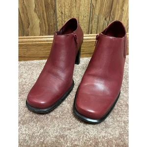 Hillard & Hanson spicy red zip boots chunky heel size 7.5 leather s uare toe - Picture 1 of 8