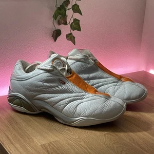 VINTAGE ORIGINAL AND 1 MAD GAME SELECT NEW YORK KNICKS NYC WHITE ORANGE 11.5 - Picture 1 of 6