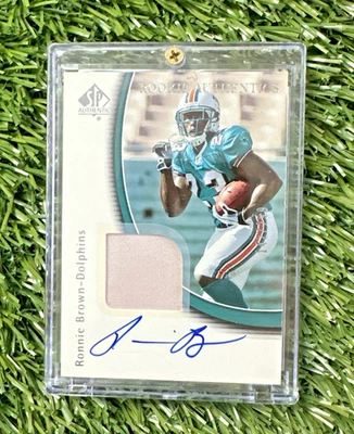 2005 SP Authentic RONNIE BROWN Rookie Authentics RPA Patch Auto RC /299 #243 - Image 1 of 2