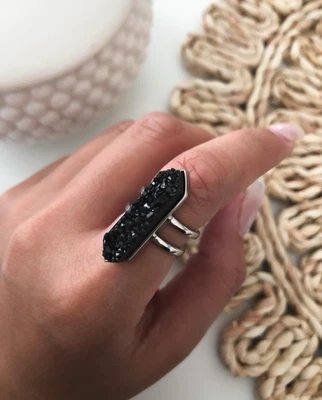 Cuarzo Kinsley Armelle enchapado en iones de plata de acero inoxidable negro Magna Raven talla 5 Foto 1 de 3