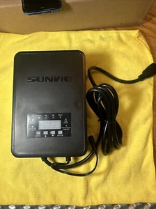 SUNVIE 200W Landscape Lighting Low Transformer With Timer 120V 12V/14V 200W - Picture 1 of 4