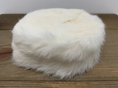 Invierno Blanco De Colección Pastillero Piel de Conejo Sombrero 1950’s Niño Talla 18.5” Circunferencia Foto 1 de 4