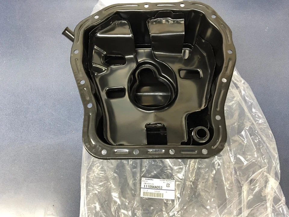 1990-2005 Subaru Forester Impreza WRX Baja Outback Oil Pan OEM 11109AA053 NEW !! - Image 1 of 1