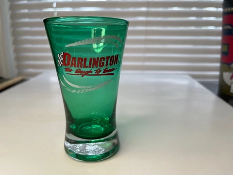 DARLINGTON RACEWAY "TO TOUGH TO TAME" LOGO NASCAR RACING 4" GREEN GLASS Cover