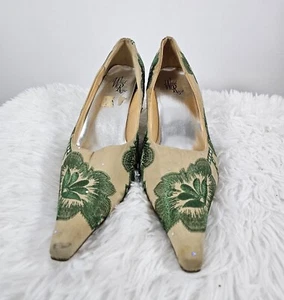 Wild Rose Women’s Embroidered, Ice, Woven Flower Retro Green and Tan Size 12 - Picture 1 of 11