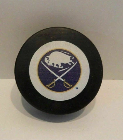 Vintage Buffalo Sabres Hockey Puck  BRAND NEW! 1970-1996 Inaugural ORIGINAL Logo Cover
