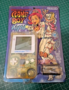 NUOVO Gameboy Light MODEL-F02 Famitsu 500 Game Boy *INUTILIZZATO - LEGGERE DESCRIZIONE* - Foto 1 di 3