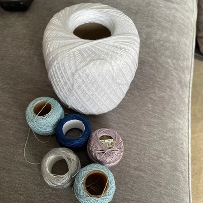 Job lot 6x DMC crochet/lace Thread weigh 50g +large white 100g Twilleys  - Image 1 of 4