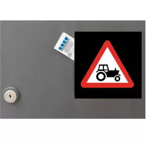 D5 Geocache Versteck Geocaching Warnhinweis Schild Magnetisch Vorsicht Traktor - Bild 1 von 2