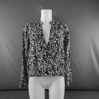 Espléndido Top Mujer Pequeño Negro Ditzy Floral Envolvente Estilo Coqueta Indie Romántico Foto 1 de 4