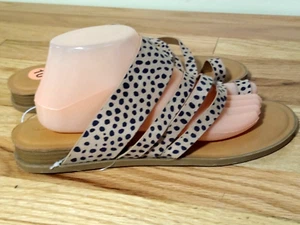 Universal Women's Strappy Sandals    Size 10    Tan w/Black    New   (CT008K) - Picture 1 of 7