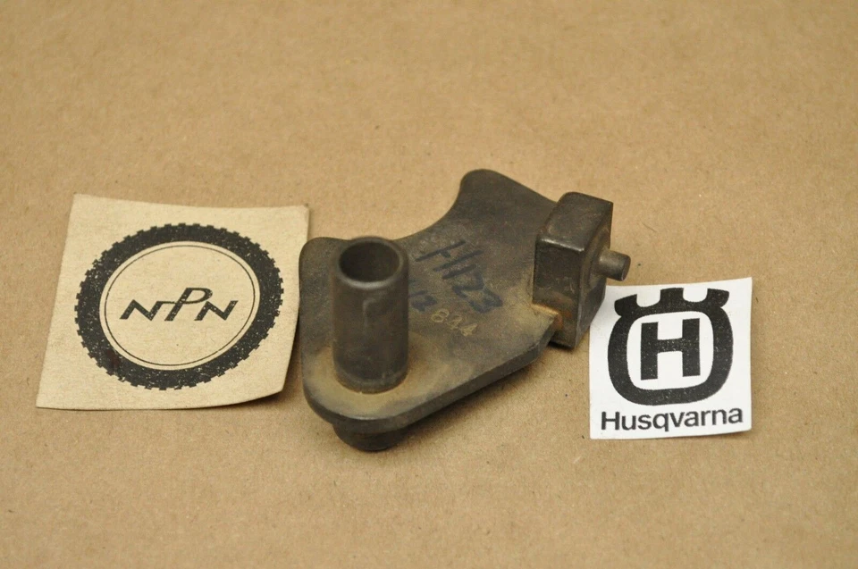 NOS New Husqvarna 1973-1974 CR250 CR400 CR450 WR250 WR450 Transmision Shift Fork - Image 1 of 1