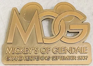 Prendedor grande Disney WDI MOG Mickeyys Of Glendale Grand Reapertura LE 100 - Imagen 1 de 3