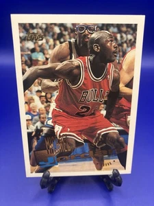 1995-96 Topps - Michael Jordan #277 Chicago Bulls HOF GOAT - Picture 1 of 2