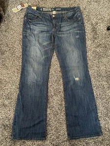 NWT Mossimo Supply Co Jeans 17 Juniors Bootcut Stretch Blue Denim Boot Cut - Picture 1 of 10