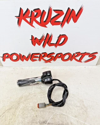 2003 HARLEY DYNA WIDE GLIDE Left Handlebar Switch Housing Button Control Grip - Image 1 of 4