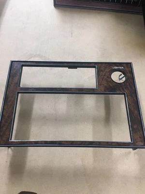 81-88 Oldsmobile Cutlass Dash radio Wood Grain Panel Gbody Foto 1 de 4