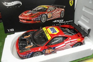 FERRARI 458 ITALIA GT2 LM 2012 LE MANS AF CORSE au 1/18 d ELITE HOT WHEELS BCT78 - Foto 1 di 1