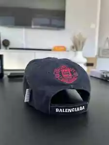 NWTO Balenciaga Unity Snowboard Logo Baseball Cap Oakley in Navy/White Unisex - Picture 1 of 3