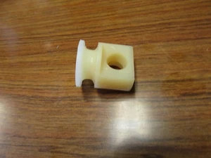  fits 67 68 69 Barracuda Fastback Quarter Window Roller  Slide 1967 1968 1969 - Imagen 1 de 1