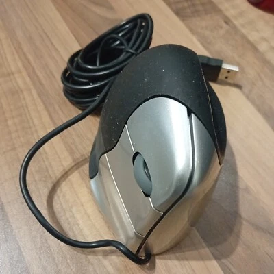 Evoluent Vertical Mouse 3 Rev2 Wired USB Mouse Right-Handed VM3R2-RSB  - Image 1 of 4