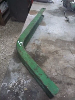 Seat Pedestal Unstyled A John Deere - Image 1 of 4