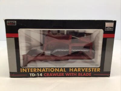 SpecCast International Harvester IH TD-14 Crawler W/ Blade Classic Series ZJD156 - Image 1 of 4