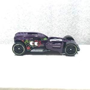 2025 Case H Mainline ' HW50 Concept - Int. Card 2294 - Picture 1 of 7