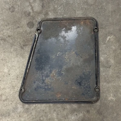 保时捷 356 A 前上转向箱检查盖访问板 — 第 1/4 张图片