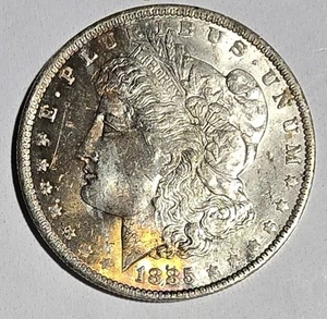 Golden Toned 1885 O Morgan Silver Dollar UNC MS - Foto 1 di 2