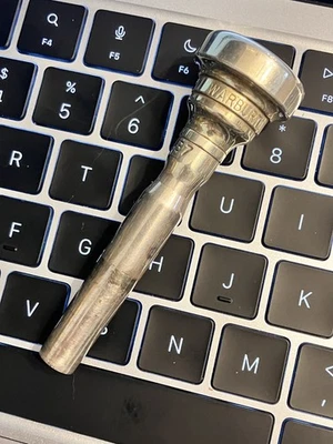 Boquilla trompeta WARBURTON 4 M superior y orificio trasero B7 sin sello de EE. UU. Foto 1 de 4