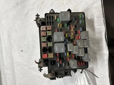 Motor de caja de fusibles compatible con 03-07 HUMMER H2 2051202 Foto 1 de 4