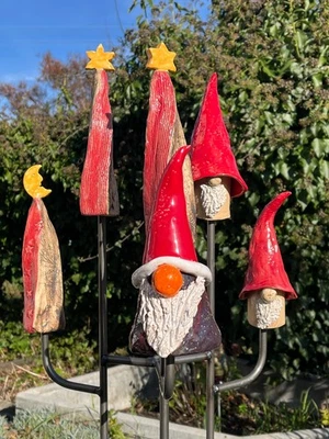 Weihnachtsmann Zwerge Pyramiden Wichtel Gartenkeramik Gartenstele - Bild 1 von 4
