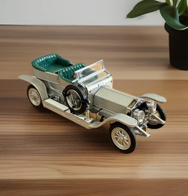 Vintage Franklin Mint 1907 Rolls-Royce Silver Ghost 1/24 Diecast 1986 - Image 1 of 4