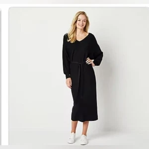 Robe pull à nouer à la taille manches longues noire élémentaire ABBOTT NEUVE L 69€ - Photo 1/4