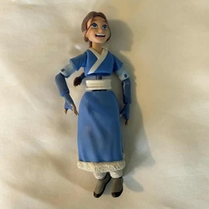 una figura de acción de Katara de Avatar The Last Airbender. - Imagen 1 de 8