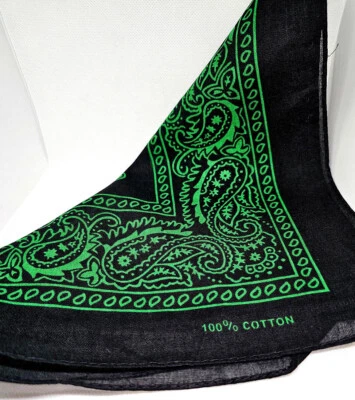 Bandana Negra 100% Algodón Estampado Paisley Doble Cara Cabeza Cuello Mascarilla 21"-22" Foto 1 de 4