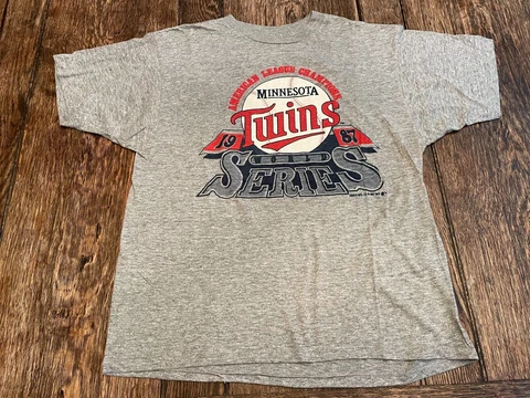 vintage MINNESOTA TWINS 1987 World Series men's XL gray shirt MLB Kirby Puckett Cover