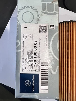 Filtro de aceite de motor genuino para Mercedes-Benz GLA250 2015-2020 A2781800009-NUEVO Foto 1 de 4
