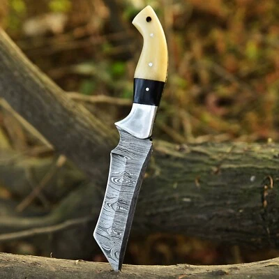 Custom handmade Damascus Steel Fixed Blade Hunting Knife Outdoor Hunter Skinning - Image 1 of 4