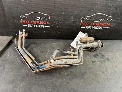 06-08 MITSUBISHI ECLIPSE 2.4 SUPERIOR TANQUE DE COMBUSTIBLE CUELLO DE LLENADO Foto 1 de 4