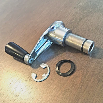 Винтажная ломтерезка для пищевых продуктов Rival 1030 В сменная РУЧКА РЕГУЛЯТОРА ТОЛЩИНЫ #994-801 - Изображение 1 из 3