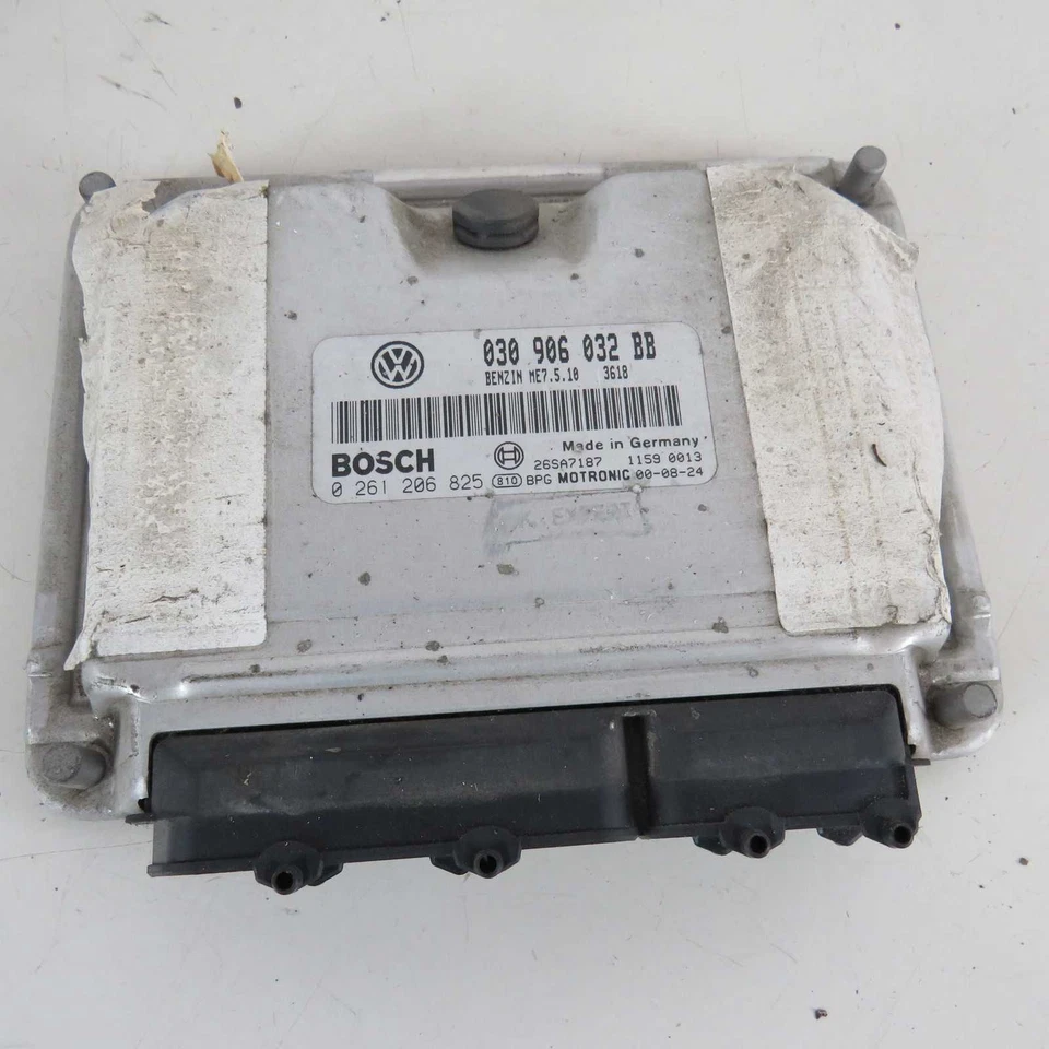 Centralina motore ECU 0261206825 Seat Arosa Mk2 2001-2004 usata (35248 J-4-D-11) - Immagine 1 di 1